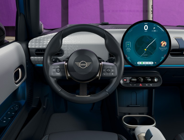 MINI Cooper cu 5 uşi - experienţa digitală - detalii importante